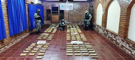 Prefectura Secuestr Casi Kilos De Marihuana En Misiones