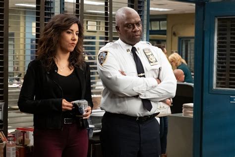 Brooklyn Nine Nine Sneak Peek Rosa Gets Honest With Captain Holt Video