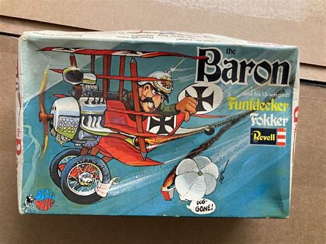 Rare Revell Red Baron And His Funfdecker Fokker Model Kit Complete