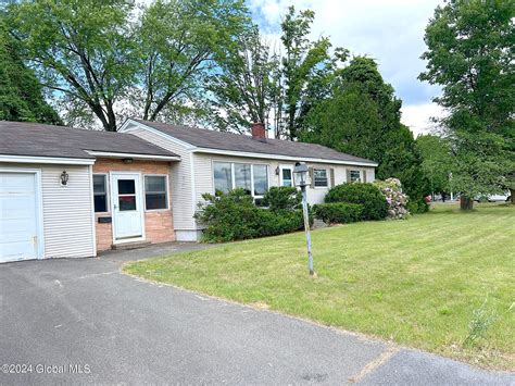 1 Thomas Street, Queensbury, NY 12804 | MLS# 202419633 | Trulia