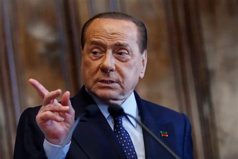 Former Italian Pm Silvio Berlusconi Dies At 86 Jonson Harrington Medium