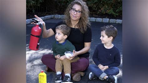 Ginger Zee and her kids show us how to make a ‘Fire Snake’ with this fun experiment | GMA