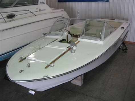 1972 Chris Craft Lancer Power Boat For Sale