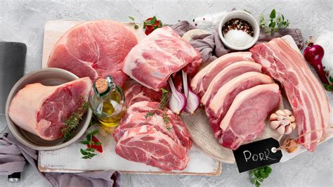 Ranking Cuts Of Pork To Roast From Worst To Best