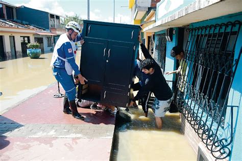 Inundaciones En La Virginia Y Caimalito Provocan La Calamidad Pública