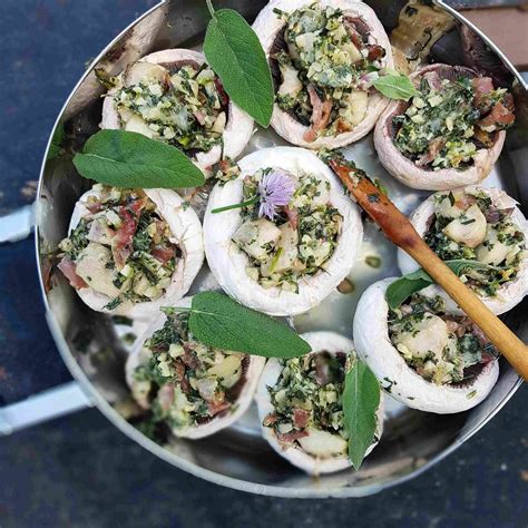 Champignons Farcis Au Jambon De Parme Et Fines Herbes