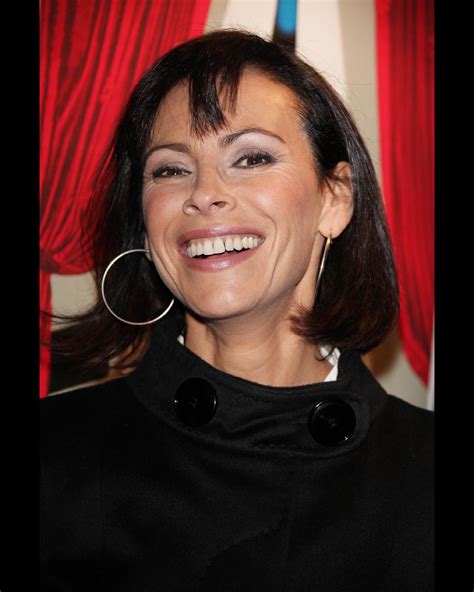 Photo : Aux prix des Lumières Mathilda May - Purepeople