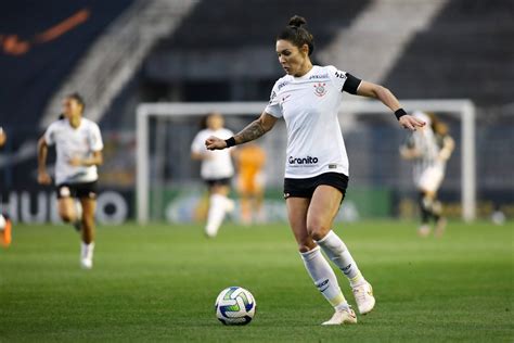 Fut Feminino Corinthians Vence O Santos E Está Pela 7ª Vez Na Final