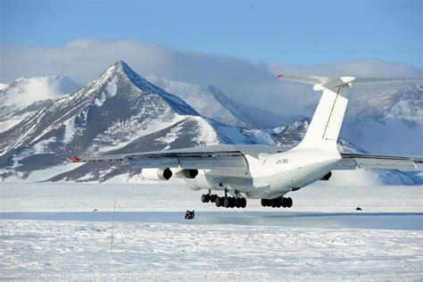 Union Glacier Camp Antarctica, Special Land Programs | Expeditions Online