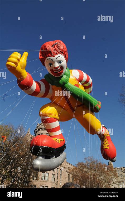 Ronald Mcdonald Balloon At The 86th Annual Macys Thanksgiving Day