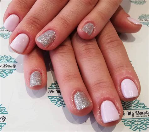 Glamorous Nude Nail Art