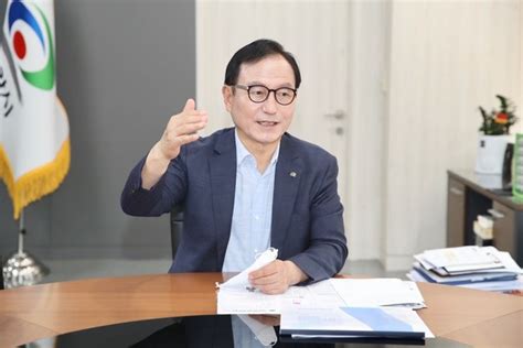 인터뷰 박상돈 천안시장 “위기를 넘어 비상하는 천안”