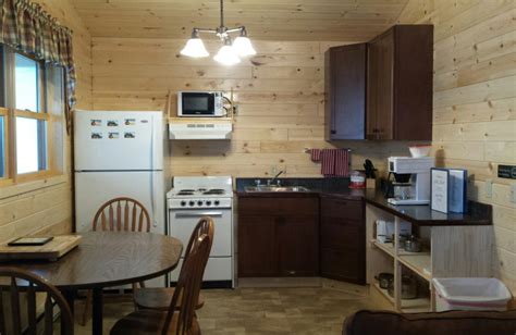 Jake's Northwest Angle (Angle Inlet, MN) - Resort Reviews - ResortsandLodges.com