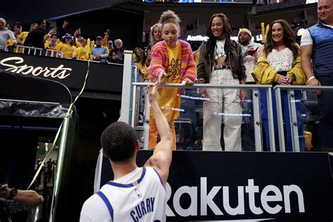 Stephen Curry Does Special Handshake with Daughter Riley, 10, at Game