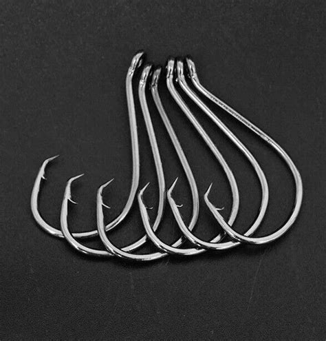 100 4 7384 2X Strong Offset Sport Circle Fishing Hooks Black Octopus