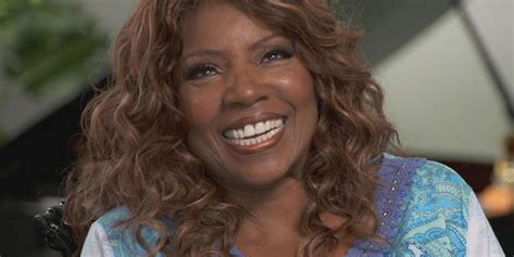 Masked Singer How Mermaids Clues Fit Revealed Contestant Gloria Gaynor