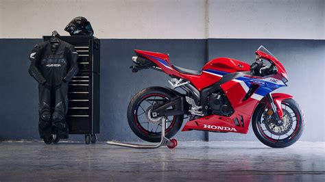 Honda CBR600RR Supersport Race Bred Performance