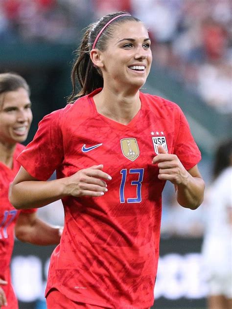 5 Amazing Female Vegan Athletes — Oops Vegan Lifestyle