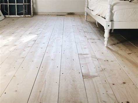 Installing Pine Wood Flooring – Flooring Guide by Cinvex