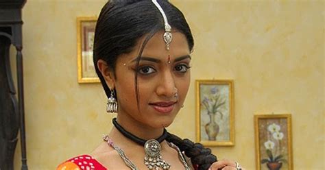 Hot Mallu Mamata Mohan Das Spicy Stills From YamaDonga