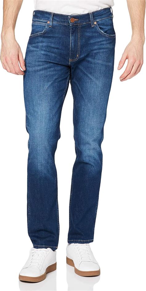 Wrangler Greensboro Mens Modern Straight Leg Denim Jeans At Amazon Men