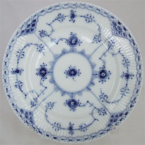 Royal Copenhagen Blue Fluted Half Lace Dinner Plate 10