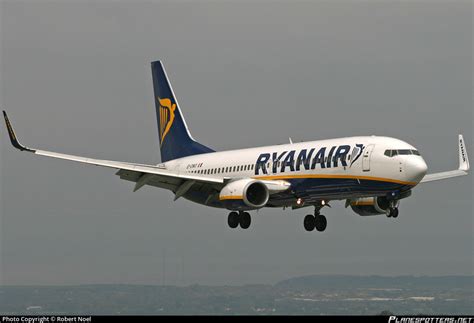 Ei Dwo Ryanair Boeing As Wl Photo By Robert Noel Id