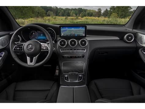 2020 Mercedes-Benz GLC-Class: 87 Interior Photos | U.S. News