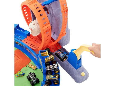 Hot Wheels Monster Trucks Stadio Con Vulcano E T Rex Mattel GYL Juguetilandia