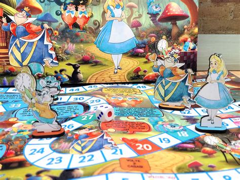 Jogo de Tabuleiro Alice no País das Maravilhas com Caixinha
