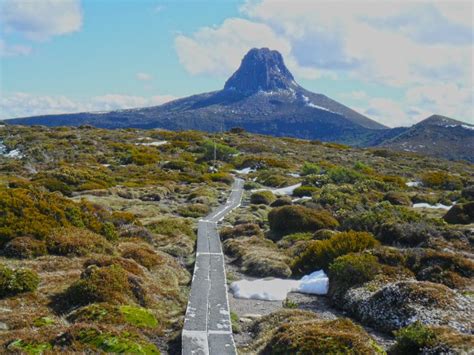 Barn Bluff Cradle Mountain Lake St Clair National Park Tasmania