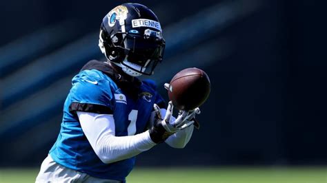 Travis Etienne injury update: Jaguars rookie to miss season with foot ...