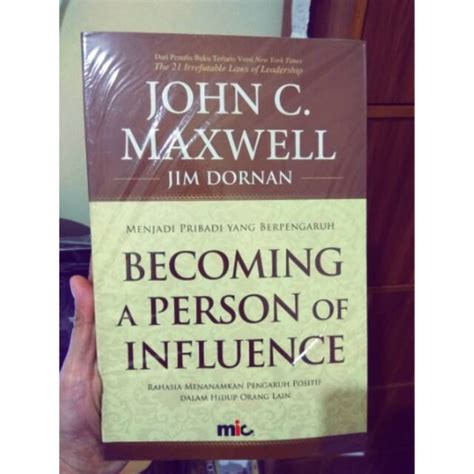 Jual Becoming A Person Of Influence By John C Maxwell Shopee Indonesia