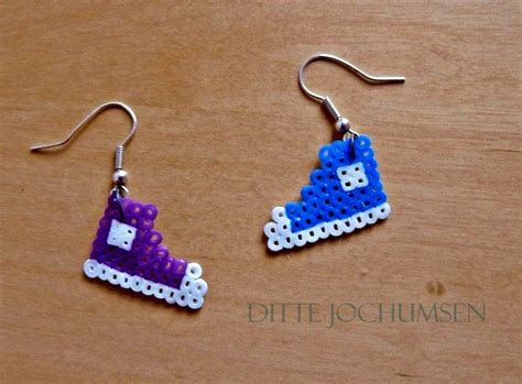 Hamabead Converse By Dittejochumsen Melt Beads Patterns Easy Perler Bead Patterns Diy Perler