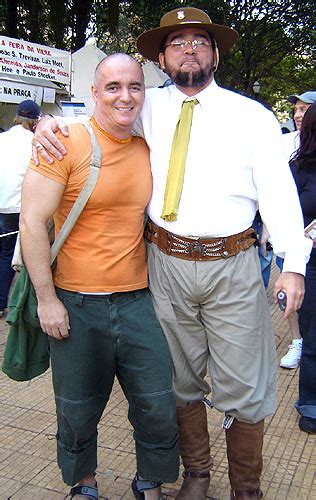 As Loucas Aventuras Do Capit O Gay E Os Renegados Do Movimento Tradicionalista Ga Cho