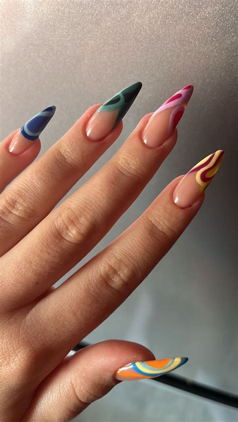 Pin de ilginkarabulut en nail inspo Manicura de uñas Manicura