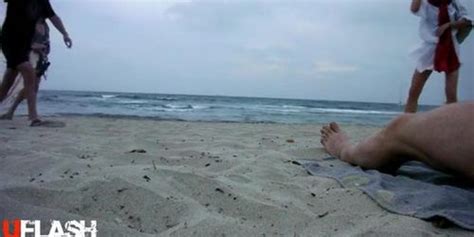 Nude Beach Cock Flash 2 Tnaflix
