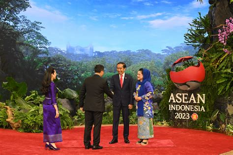 President Joko Widodo Welcomes Asean Heads Of State And Delegates In