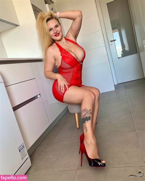 Dolly Fox Dollyfoxvip Dollyliciousfox Nude Leaked OnlyFans Photo