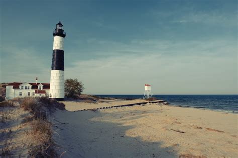 Top 15 Best Ludington Michigan Hotels | Green Vacation Deals