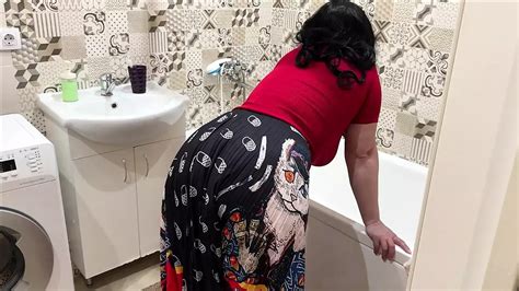 Stepmom Put Her Big Ass Out And Got Her Stepson S Cock In It Amateur Amateur Porn Xhamster