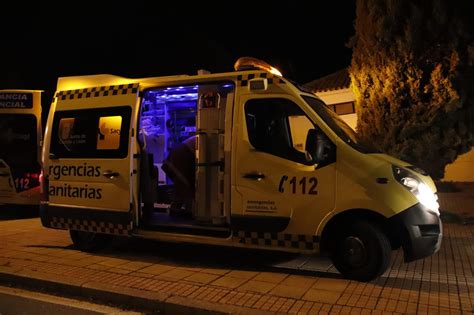 Dos personas resultan heridas tras la salida de vía de una furgoneta en