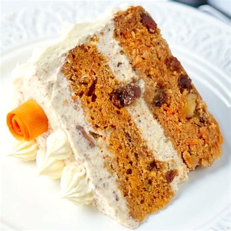 Healthy Carrot Cake {Moist & Fluffy} - The Big Man's World