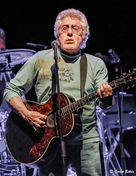 Roger Daltrey Lights Up The Night At Mohegan Sun New England Rock Review