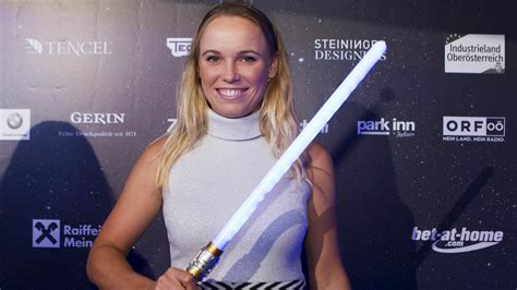 Caroline Wozniacki nächste starke Frau in der Tennis Galaxis