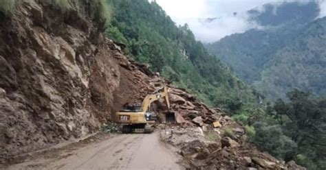 Uttarakhand Rishikesh Badrinath Road Blocked After Fresh Landslide In Tehri Garhwal Check Details