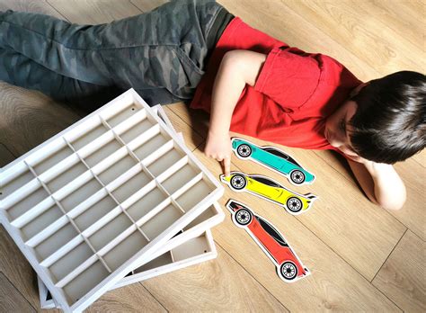 ZESTAW 3x półka na Hot wheels 3x grafika samochodów wyścigowych W deche pl