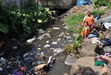 Convierten ríos y arroyos en los tiraderos clandestinos de basura en PV