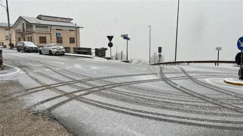 Valsabbia La Prima Neve Dell Anno