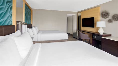 Boca Raton, FL Hotels | Hotels in Boca Raton, FL | Marriott